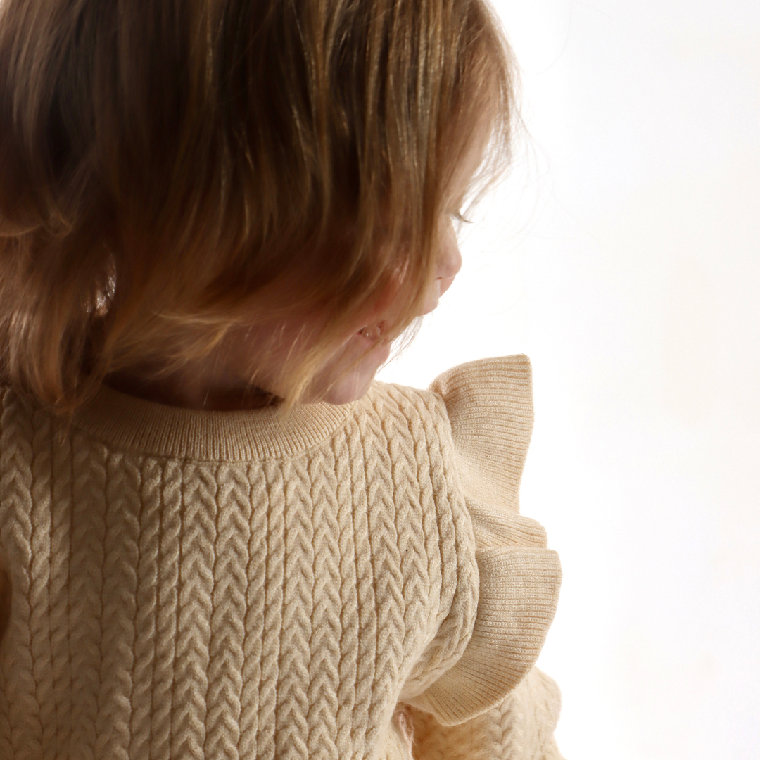 Cable Knit Frill Set