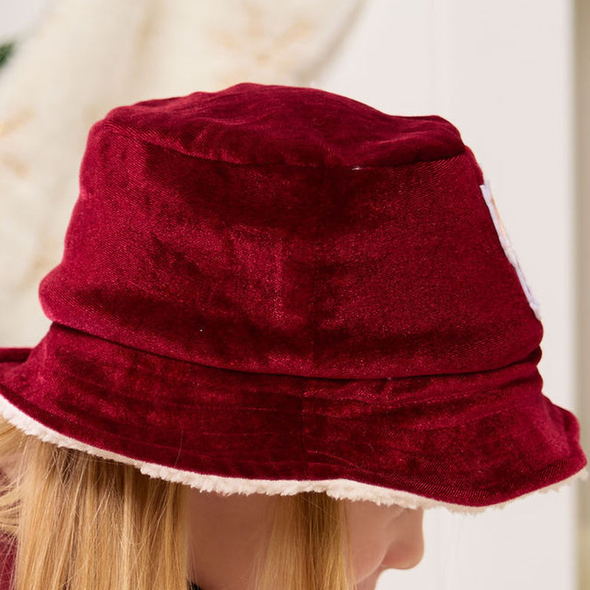 Robin Bucket Hat, side close-up